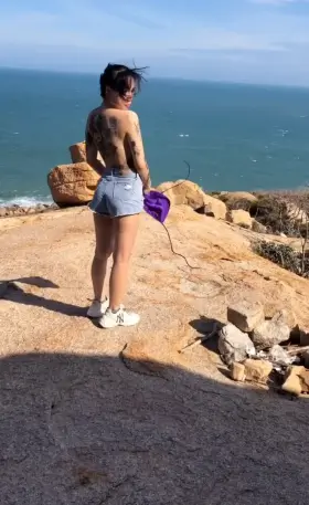 pierced VN hottie (@chibi1311)