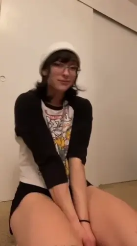 Great feminine figure exercise