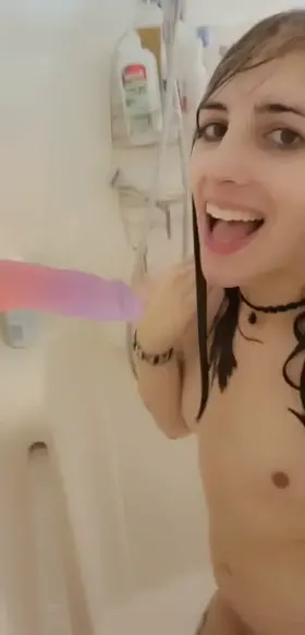 Did you know I have no gag reflex? Wanna test it?