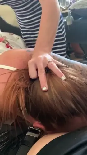 I love making her take his cock 😈