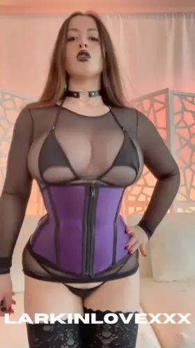 So easy to get lost GOONING to her