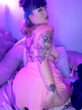 [OC] Lockdown has me acting on my worst behavior...I think I need a spanking 😏