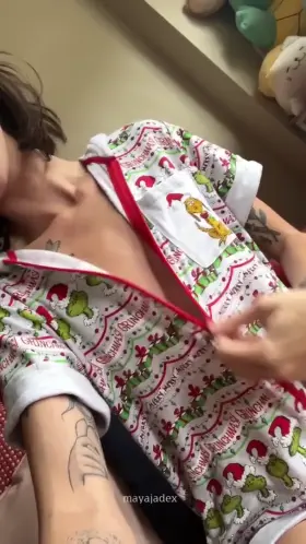 its a cute onesie but its better unzipped