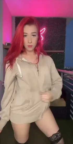 Baggy fit Vs. What’s underneath challenge