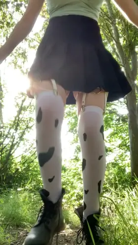 risked the locals seeing my butt to film this