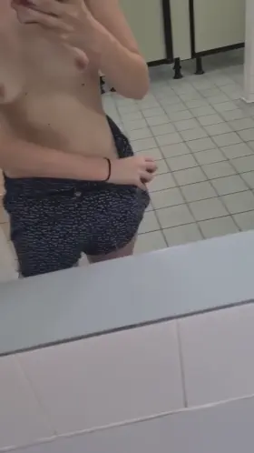 Apologies for the shaky camera, the cleaner was outside...