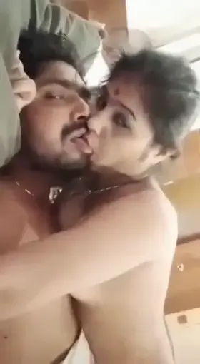Horny Indian Girl Breastfeeding Her Boyfriend 😍❤️ [Must Watch] [Full Video Link in Comments 📩] [f]