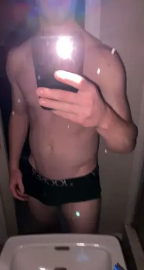 Rates and compliments on my cock are my turn on so let me know what you think