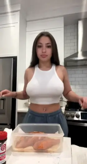 Ash Kaash ALL HER UPDATED PPV ONLYFANS (link in comments)