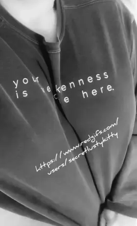 Goodnight everyone 😘 give someone love this weekend, & enjoy the weekend too! (F)40