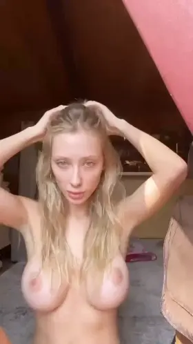 i know you wanna squeeze them 😌 [oc]