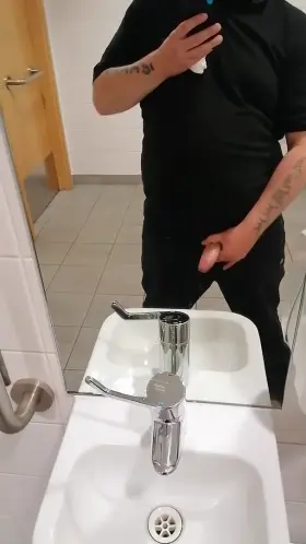 When your horny at work 😜