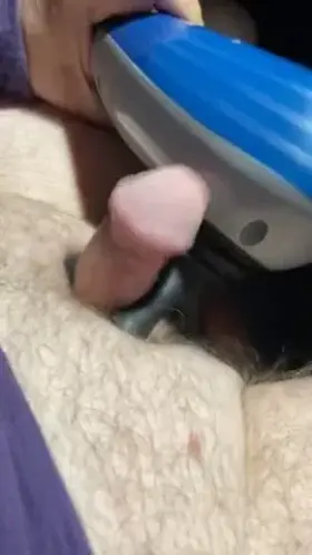 Who likes watching my tiny penis getting vibed on molly?