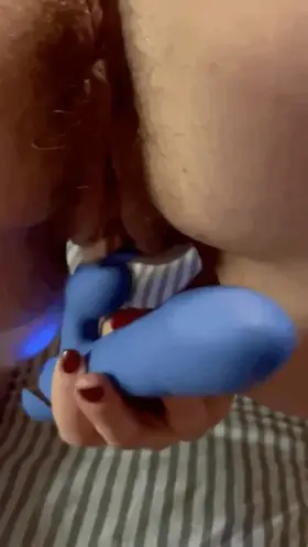 Hubby uses my cunt as his personal fuckdoll.