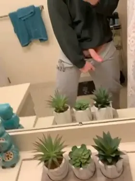 Anyone wanna give me a hand with this🤔