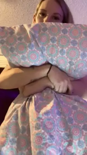 [Domme] 😈☠️edging sessions denial [sext] [cam] [pic] [gfe] custom [vid]s dick [rate]s this hot milf 🤤💦🥵 wants to boss you around ! Kink fetish friendly role-play available