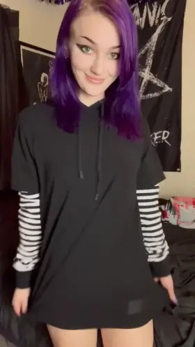 Can’t go wrong with black and white stripes 🖤