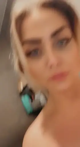 [f]Wanna shower with me?💦😜