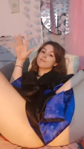 18[F] Hit the up arrow that if I make your dick hard snp: miawhoo23