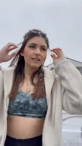 I wanna show you my nipples!