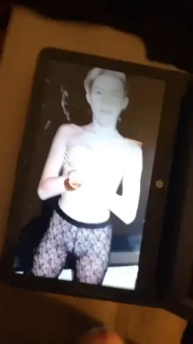 Wife helped me cum for Miley