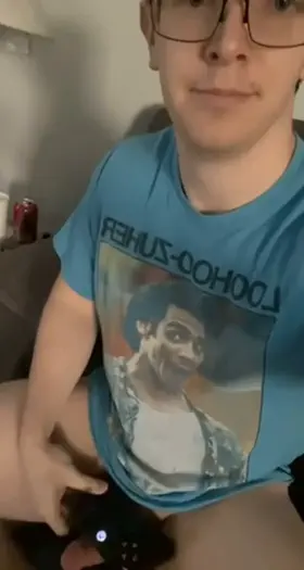 I could hold your controller for you 🤓