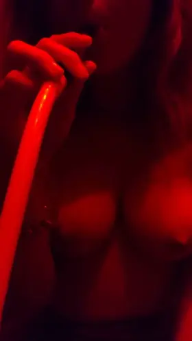 who wants to make a shisha with me? ☺️❤️ OF jes692000