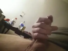 I've always had this fantasy of cumming for a group of women.