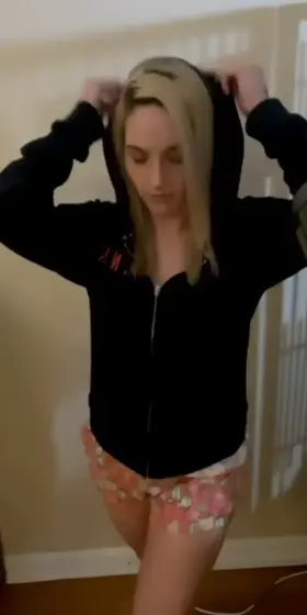 I want to make your day better! 🫦I ♥ to [rate] cock 🤤✔for my specials❗️or lets make each other cum 💦in a [sext]session😈[pic][vid][gfe][fet]ish friendly👅 Kik~cumckhloe2 telegram