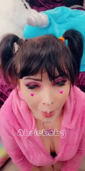 🌸18 year old BABY BEAR only fans Reversed their decision so I'm BACK! Free account lots of hardcore videos🌸 Link in comments