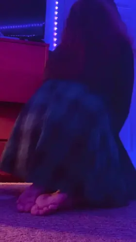 use me and let me be ur little slut~🥺🖤