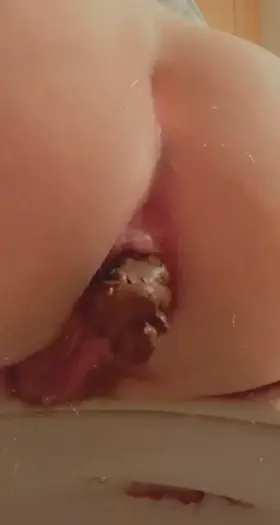 [F18] held it in all day just for you 🤭💕 open wide!