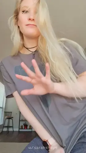 Would you smash a 5'1 gamer girl who is slightly chubby? oc