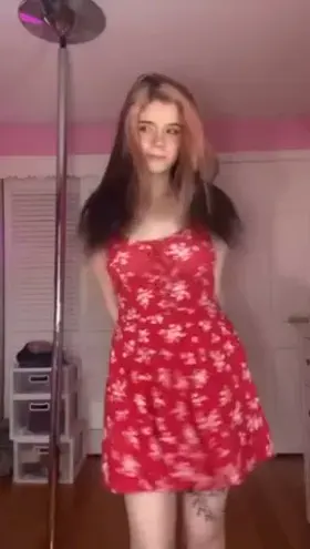 sundress season!!☀️🥰