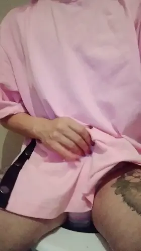 [NB] My Daddy's got me in diapers after being cheeky and wetting till I leak 🐺🦊🖤 (they/them)