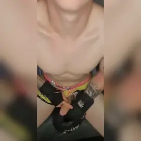 [M24] Generous King is feeling generous 👌😉