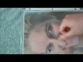 Giving Hotwife Taylor a cum glazing (video)