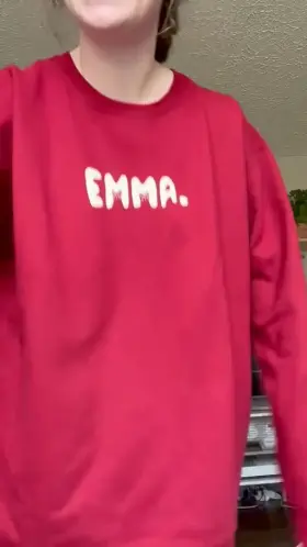 I like this sweatshirt