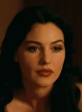 Monica Bellucci in Malena is literally the perfect mommy. Absolutely designed to give out first-boners and star in magazines you keep under the bed
