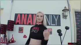 Lana Gives The Booty