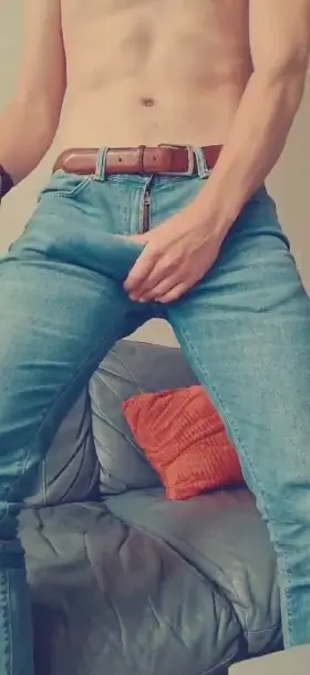 do you get on your knees for this Brit? [30]