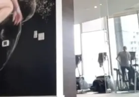 Can't Fucking believe I did this a the gy -- RISKY PUBLIC 😨