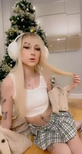 have i been naughty or nice ..?🥺