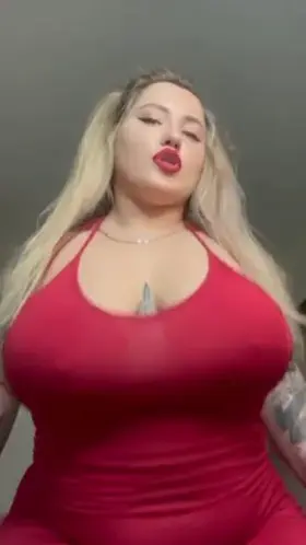 Can I be your personal slutty bby?🍓