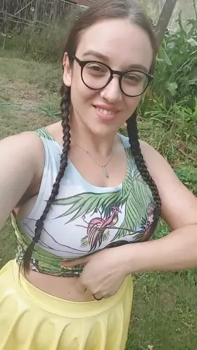 Big salami areolas, straight to you from outback Australia!