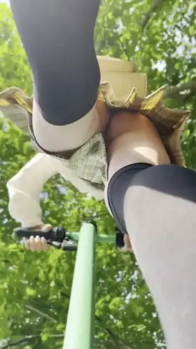 I decided to show you how I ride without panties on a scooter, because you don't see this every day^^