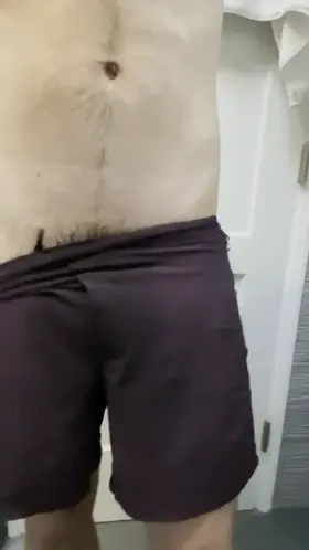 [33] Meet me in the locker room, dad