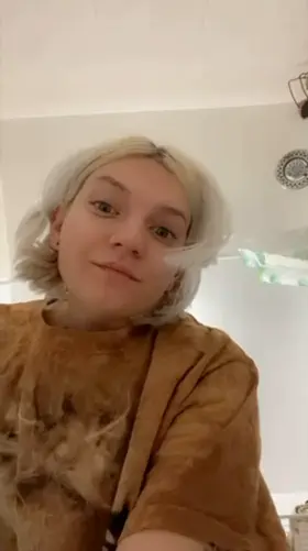 I’m always smiling, even when I ride your face 🙈