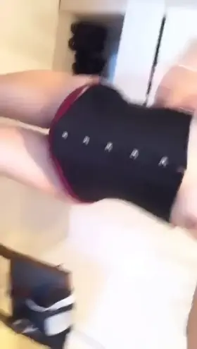 do you like my ass? please come to fuck me hard baby🥵🥵🥵 you want to see more of me? check the comment section