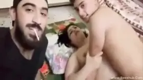 🔥🥰Horny desi babe get her pussy fucked by her roommates [must watch] [link in comment]🔞💦